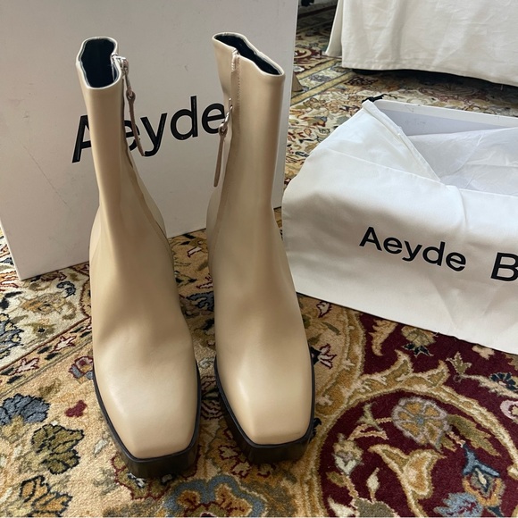 Aeyde Berlin Square Toe Heeled Boots - Picture 5 of 13
